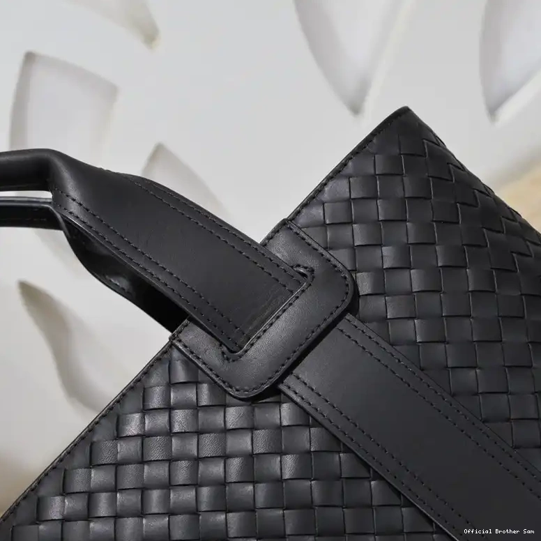 Official Brother Sam Bottega Veneta 2411YA0053 Bags 0520